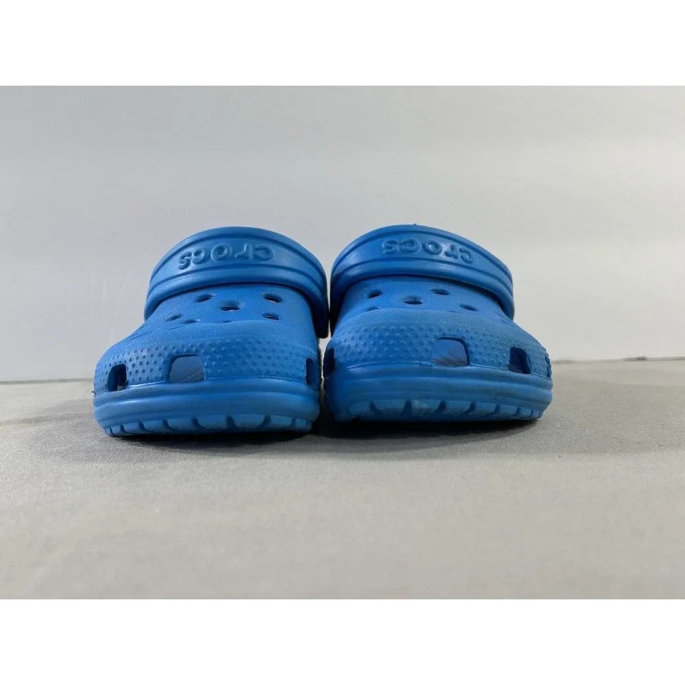Crocs Iconic Comfort Blue Classic Clog Kids Size 8 Has Wear
